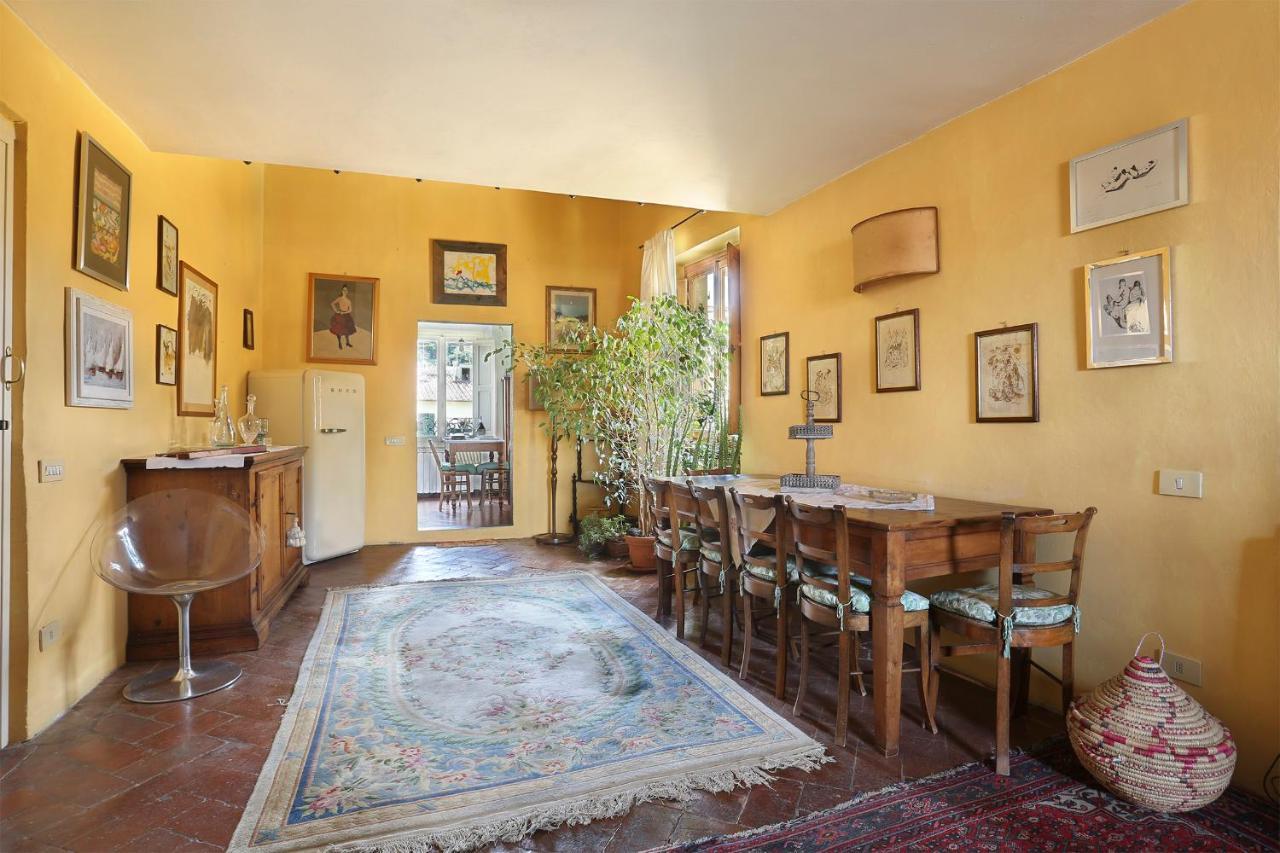 A Postcard View In A Vintage Apartment Firenze Eksteriør bilde